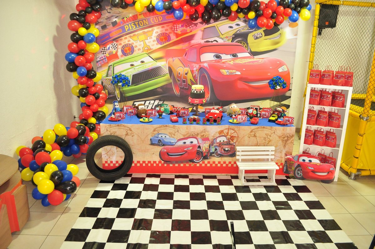 Decoração festa Carros