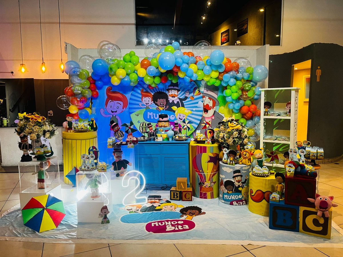Decoração festa Mundo Bita
